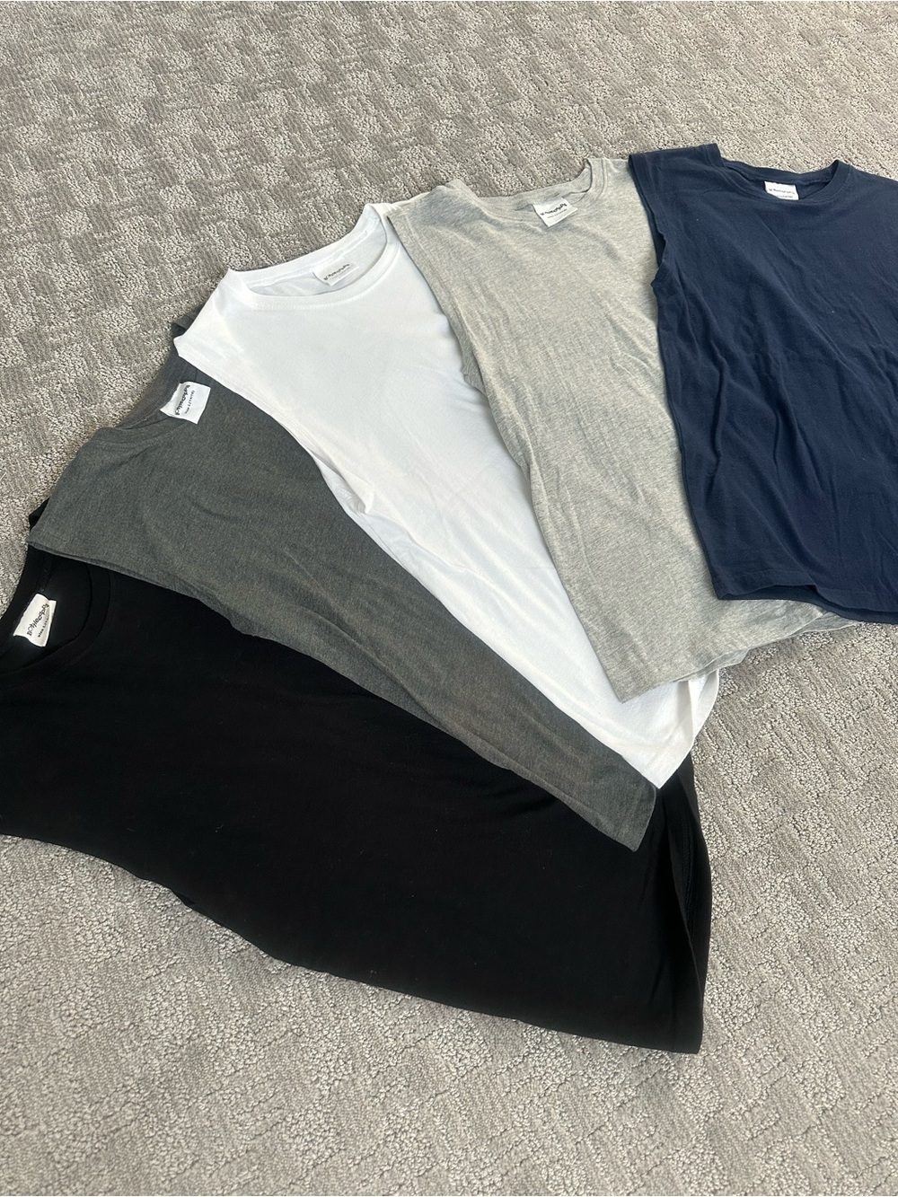 5 Bottlecaps Youth L14/16 Sleeveless Tank Black,Navy,White,Light Gray,Dark Gray